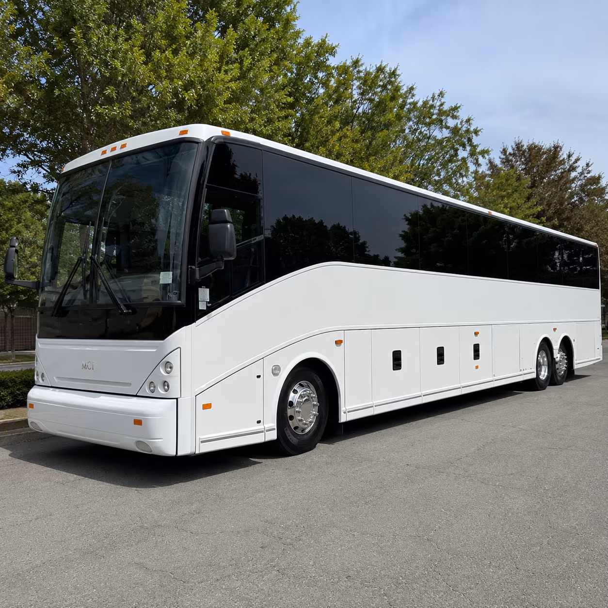 boston logan international airport bos shuttle buses from manchester