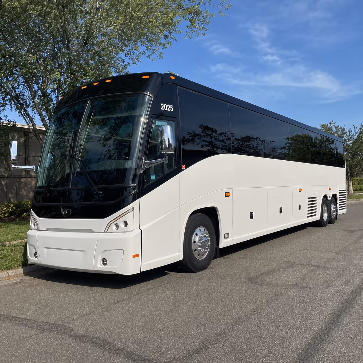 long distance bus trips from manchester to new york city and beyond