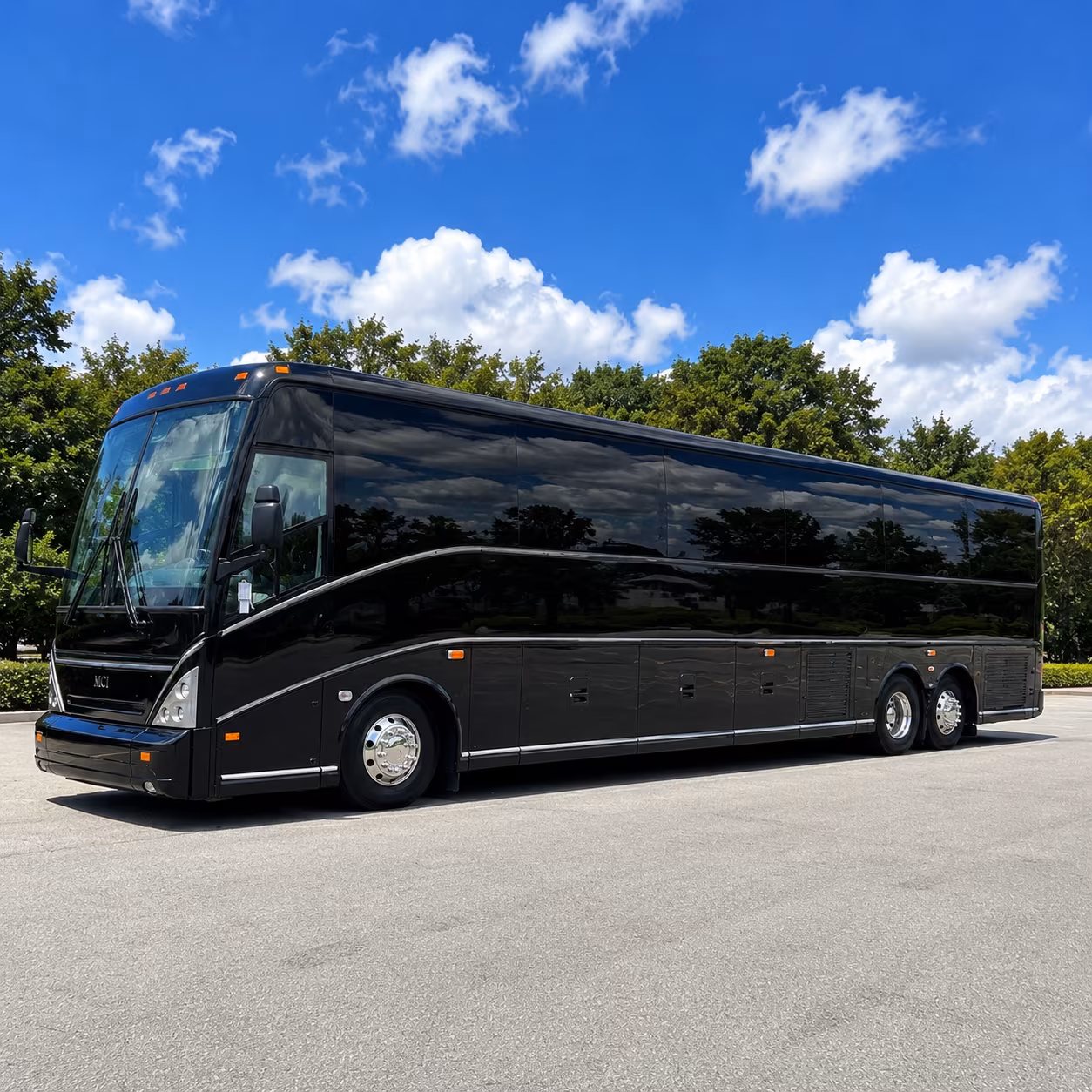 manchester charter bus rental exterior