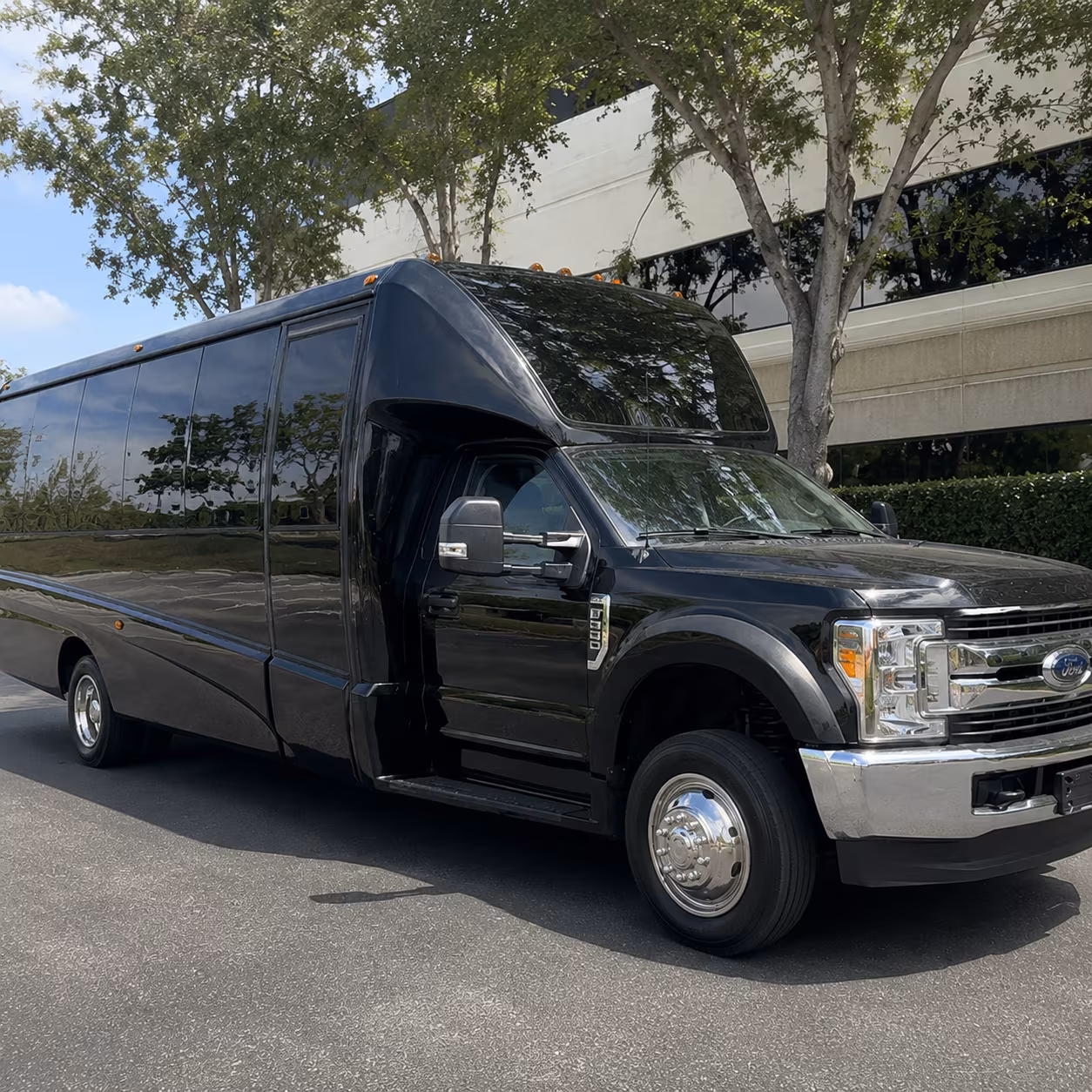 manchester party bus rental 2