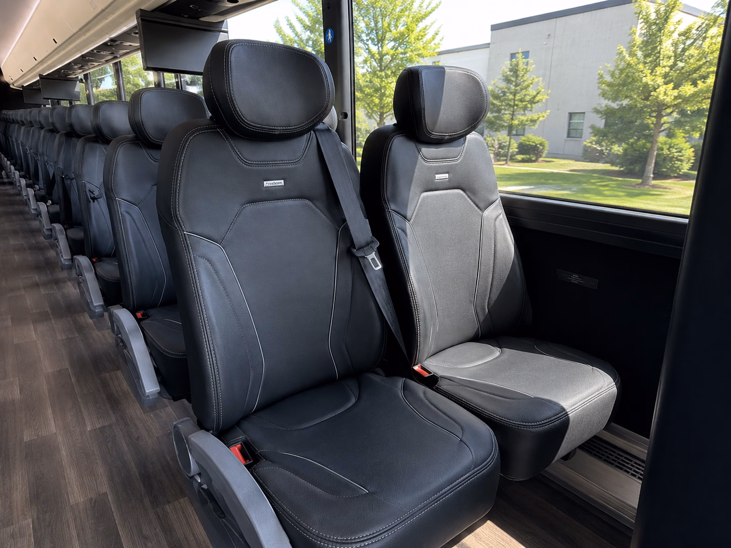 winery tour buses to labelle winery and candia vineyards